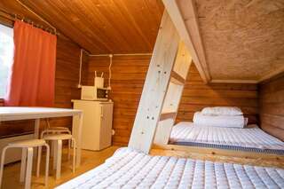 Кемпинги Ivalo River Camping Ивало Коттедж с 1 спальней, общим туалетом и ванной комнатой (для 5 взрослых)-2